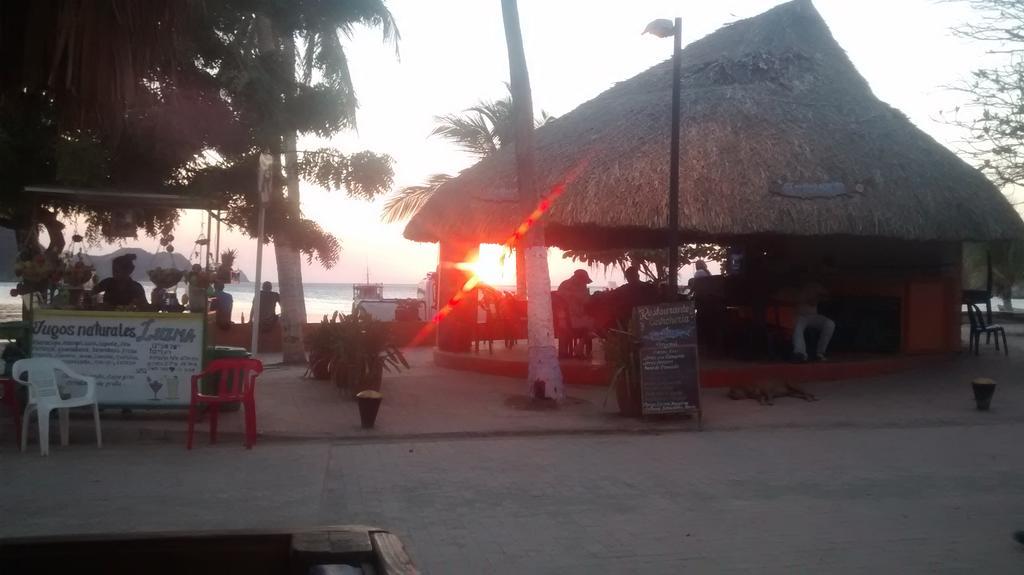 Hostal Palohe Taganga Esterno foto